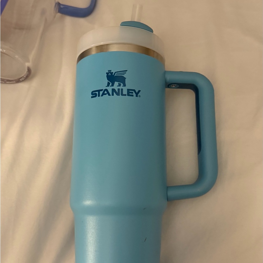 Stanley Light Blue Travel Tumbler with Handle and Straw Lid